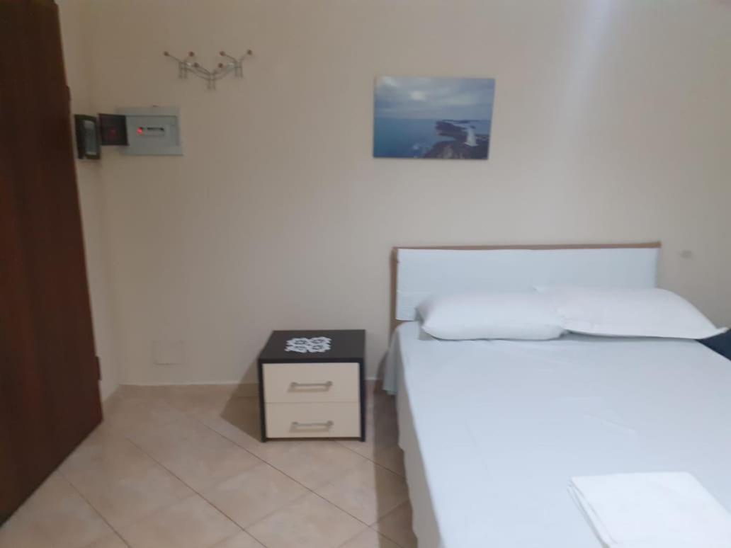 Rruga Skele Uji I Ftohte * Vlorë
